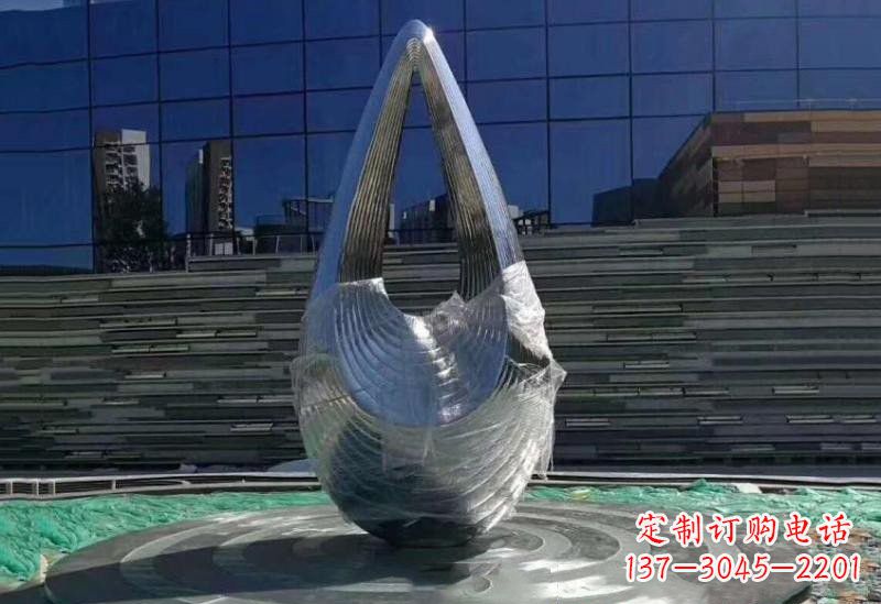 益阳不锈钢空心水滴雕塑美丽的艺术之作