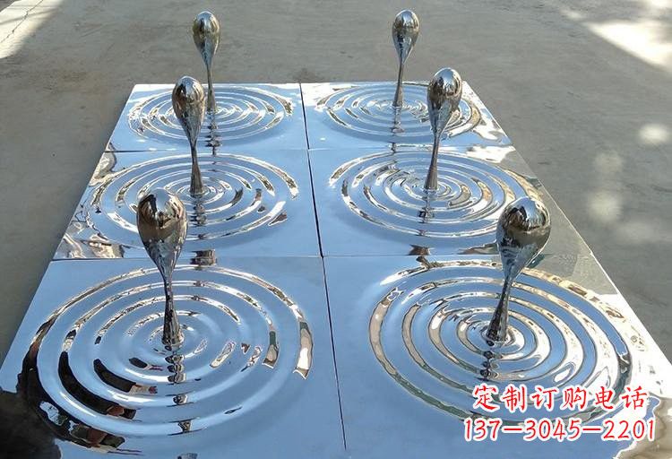益阳不锈钢水滴雕塑激发自然之美