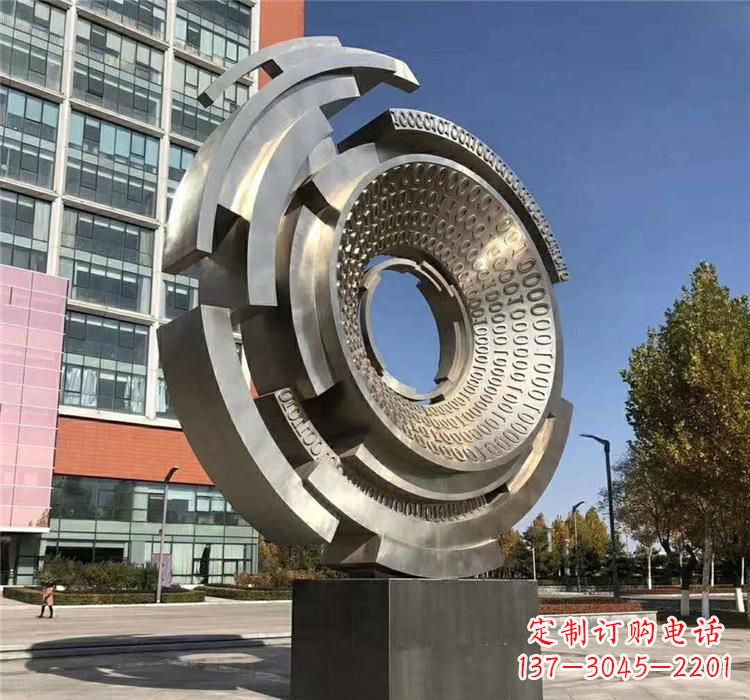 益阳不锈钢齿轮雕塑流动的美丽