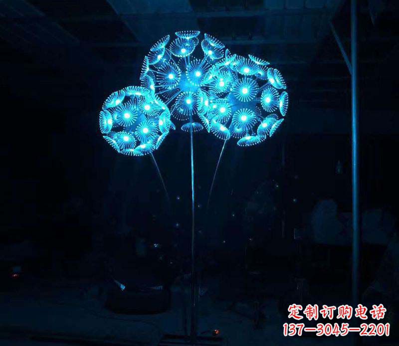 益阳不锈钢蒲公英雕塑——象征着美丽的自由
