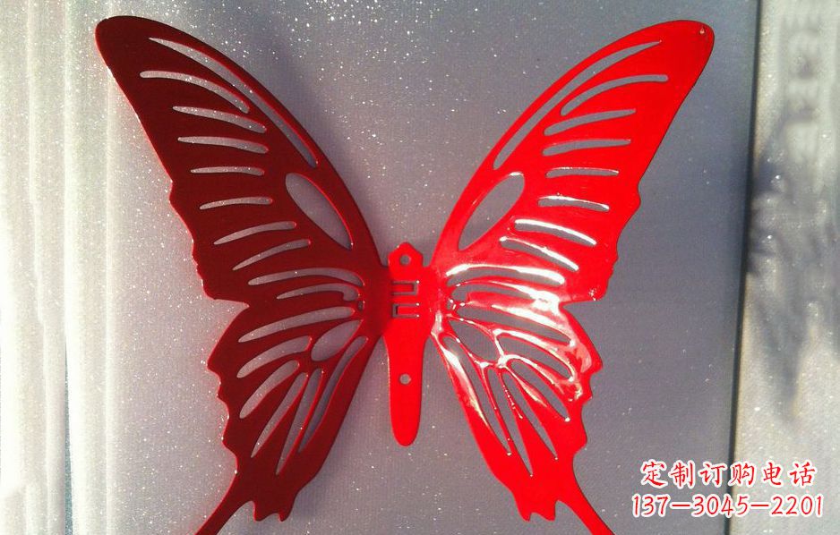 益阳不锈钢蝴蝶雕塑让蝴蝶飞跃展现灿烂美丽