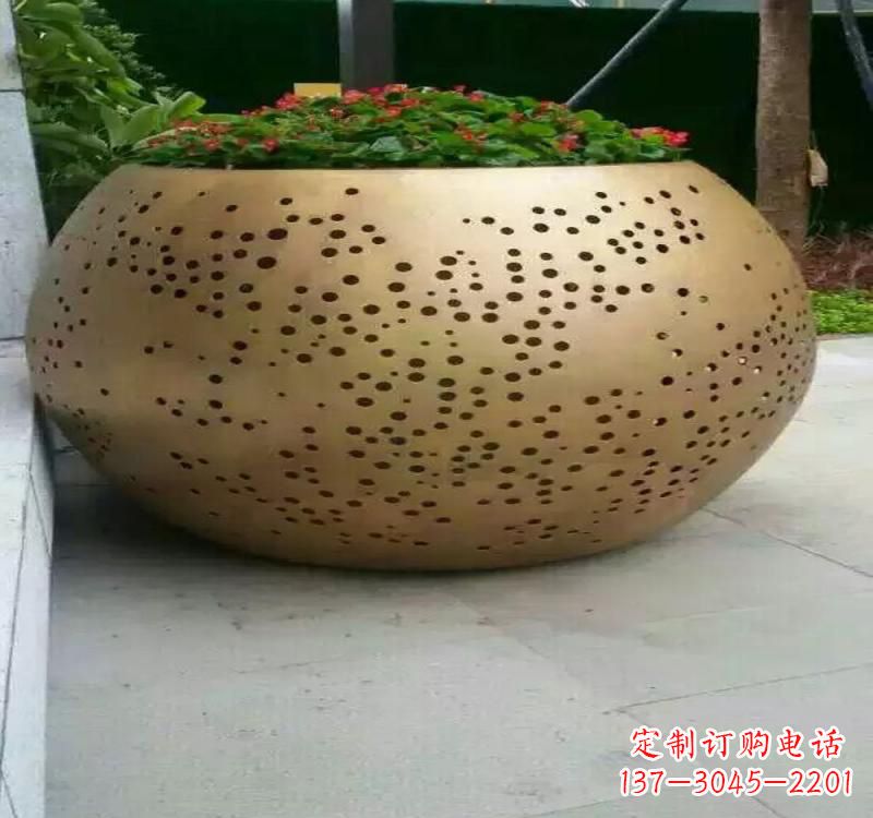 益阳不锈钢户外花盆雕塑美观耐用的室外装饰