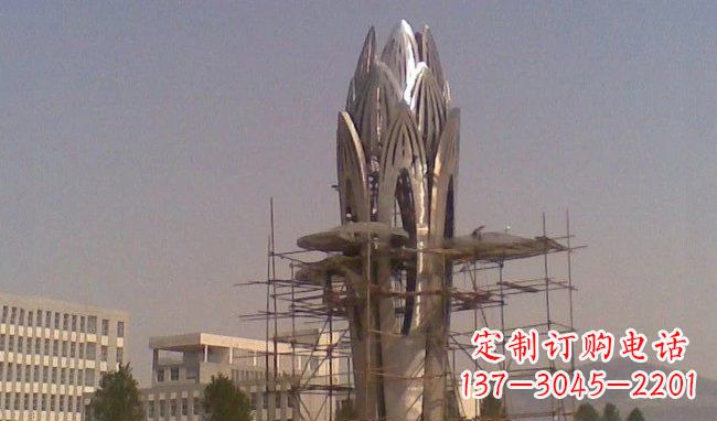 益阳不锈钢火炬雕塑精致而又耐用