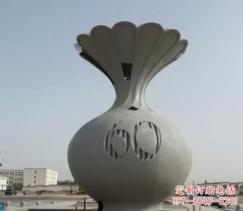 益阳精美不锈钢花篮雕塑