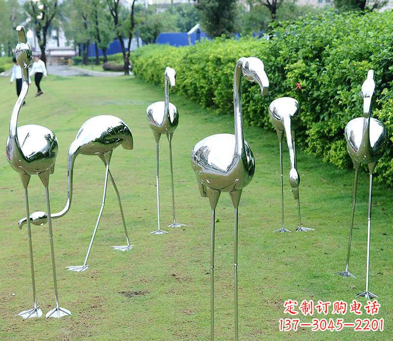 益阳不锈钢火烈鸟雕塑美丽的艺术杰作