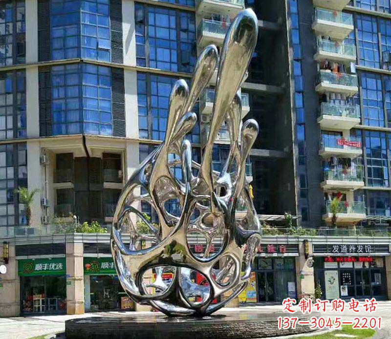 益阳不锈钢火龙果雕塑集艺术与自然之美