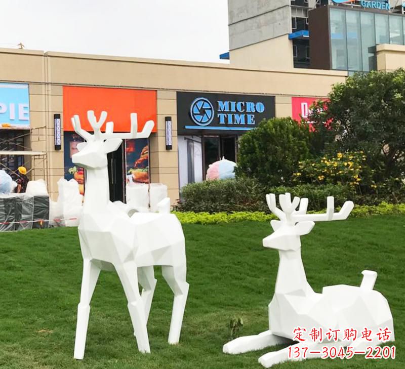 益阳不锈钢小鹿雕塑艺术之美