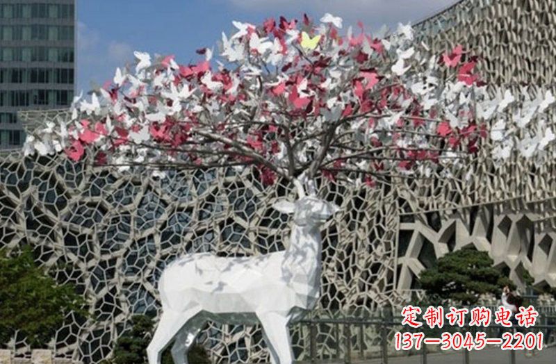 益阳不锈钢几何小鹿雕塑精致之美
