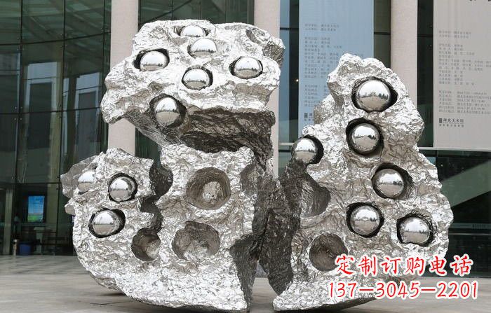 益阳不锈钢莲蓬雕塑——传承古老文化的艺术瑰宝