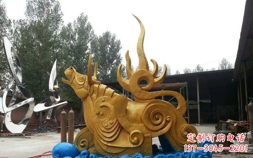 益阳不锈钢金牛卧波雕塑——传承文化的艺术瑰宝