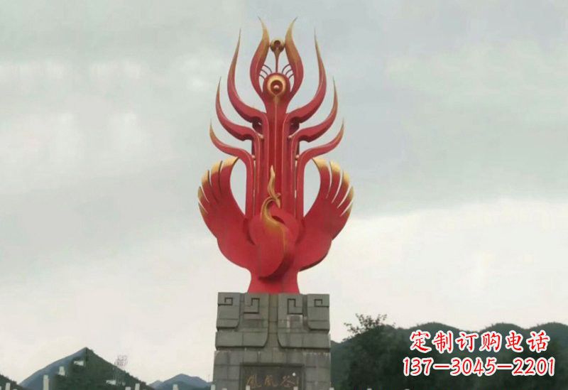 益阳凤凰雕塑美丽传奇的象征