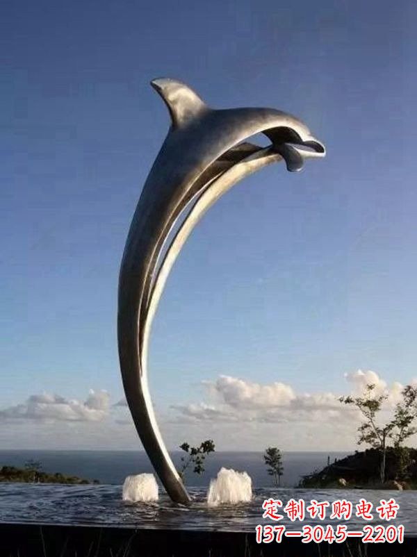 益阳不锈钢海豚雕塑让游客流连忘返