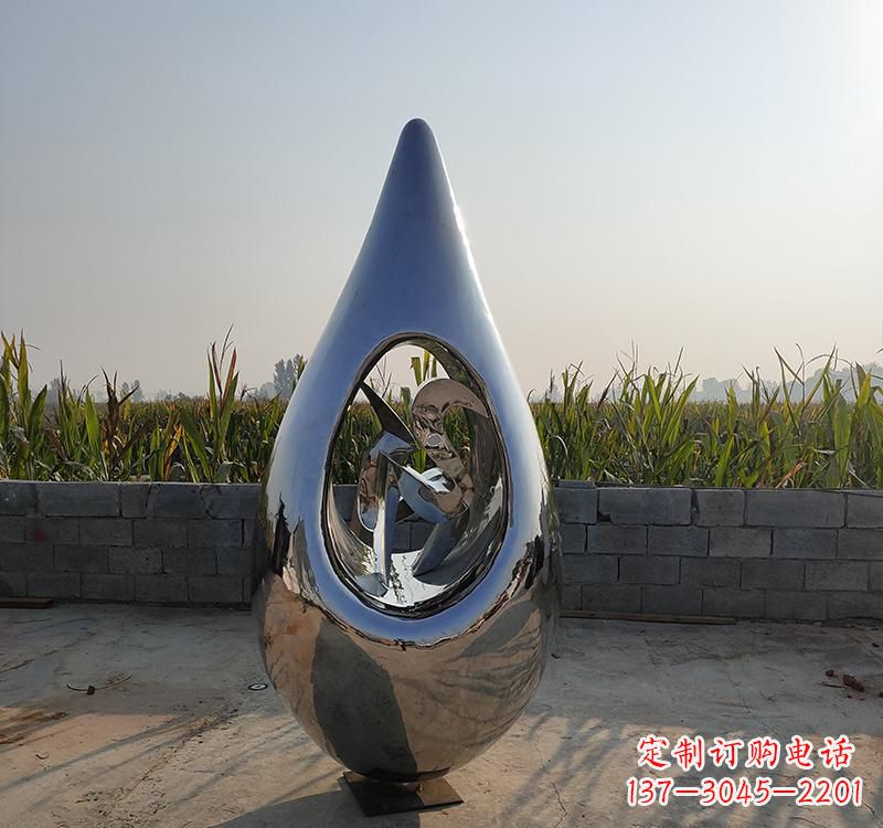 益阳不锈钢水滴雕塑展现自然之美