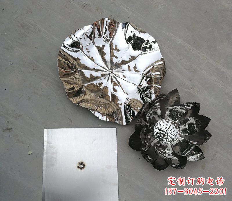 益阳不锈钢荷叶公园景观雕塑