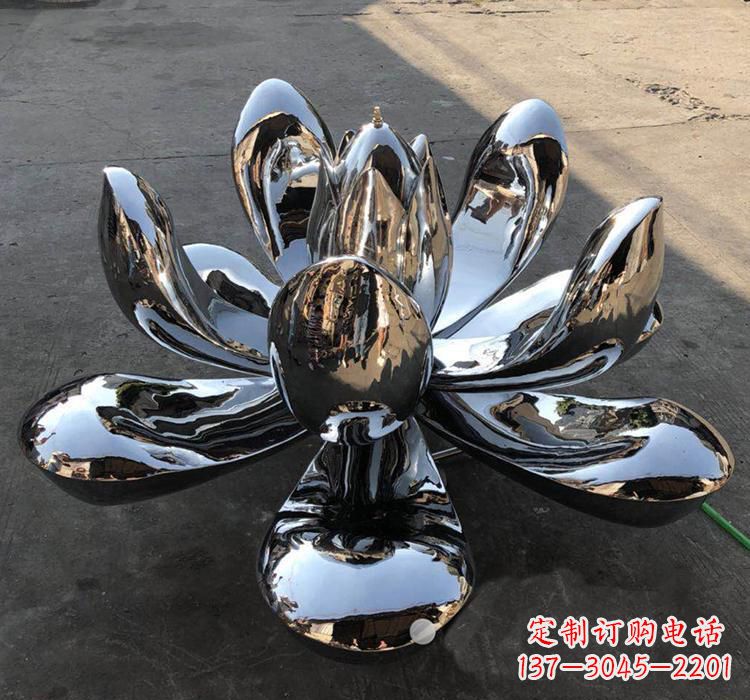 益阳不锈钢莲花雕塑精美优雅