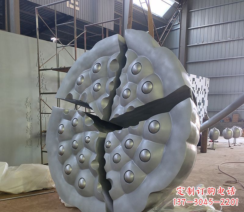 益阳不锈钢莲蓬雕塑精美外形 引人入胜