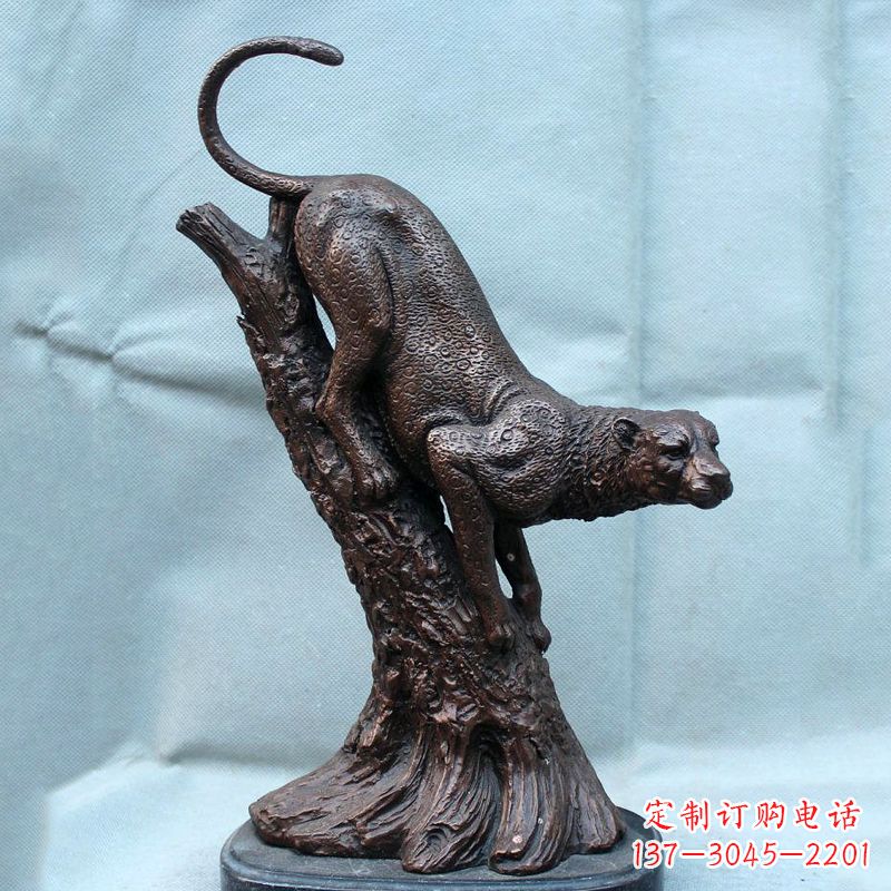 益阳不锈钢猎豹雕塑经典之美