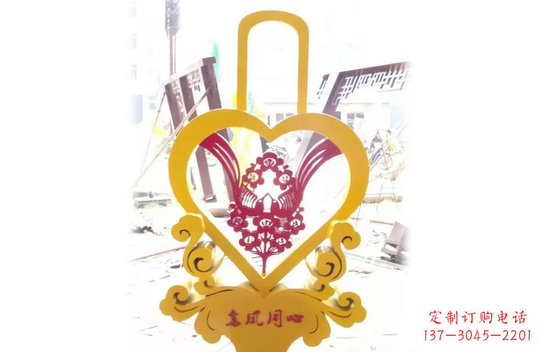 益阳不锈钢龙凤同心景观雕塑彰显中国传统文化