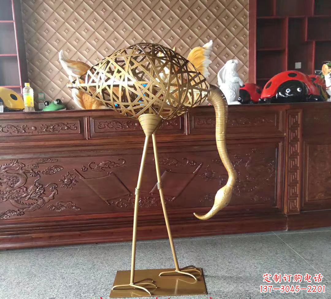 益阳不锈钢丹顶鹤雕塑精美外形,传承中华文化