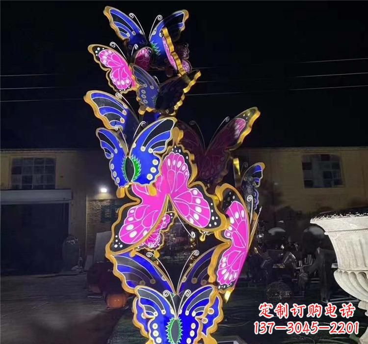益阳不锈钢镂空蝴蝶雕塑——自由自在的艺术风景