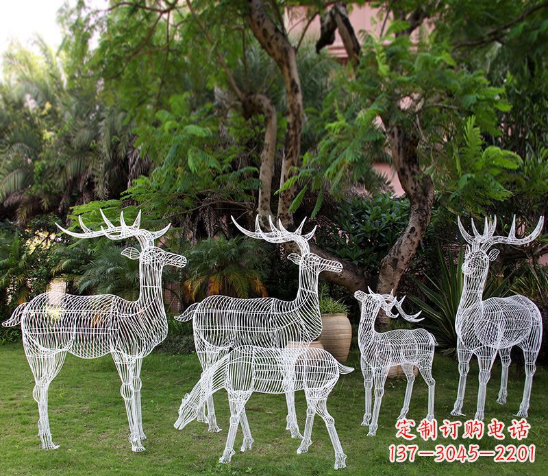 益阳精美的不锈钢镂空梅花鹿雕塑
