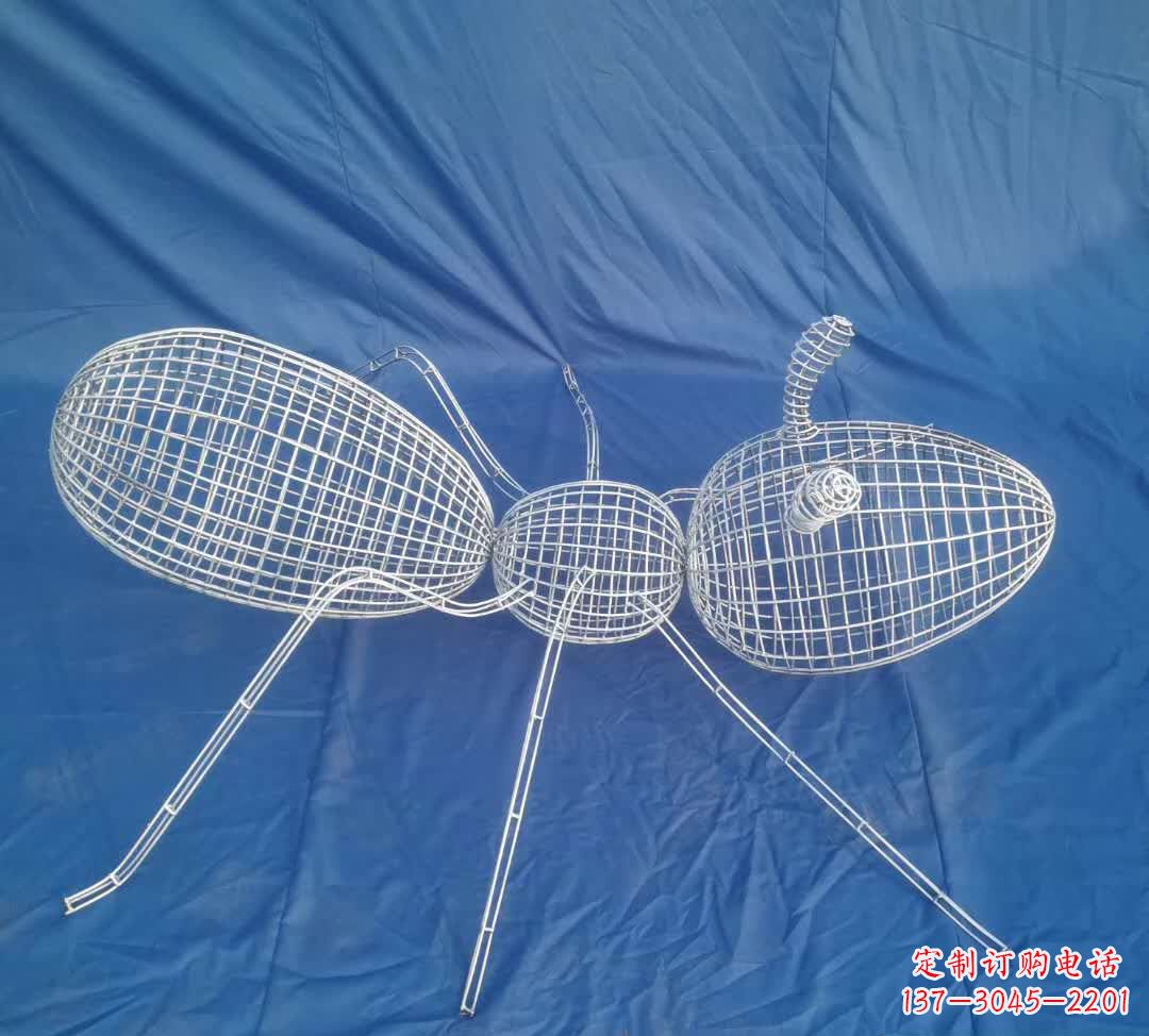 益阳蚂蚁镂空雕塑精致的艺术精品