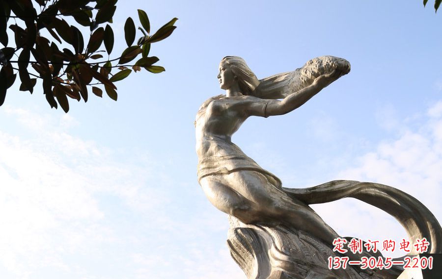 益阳女娲传承中华神话的不锈钢雕塑