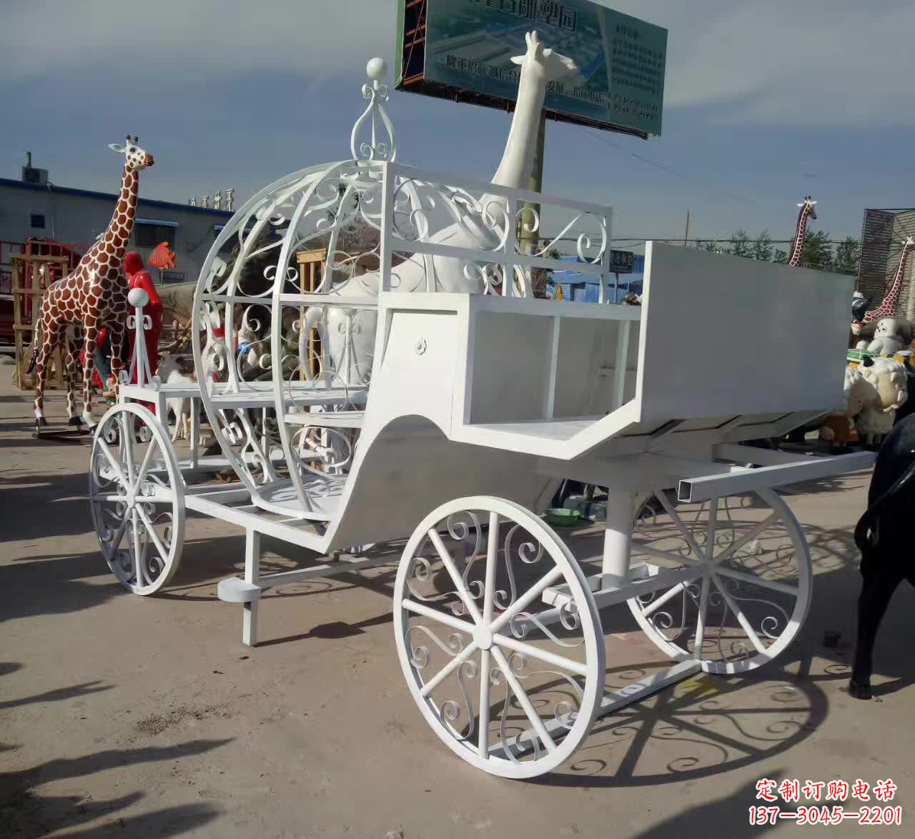 益阳不锈钢欧式马车雕塑精美的艺术品