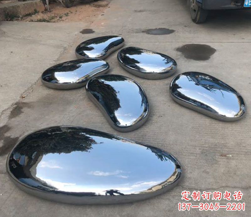 益阳水滴雕塑——不锈钢的精美之作