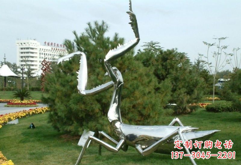 益阳不锈钢螳螂雕塑艺术的精美结晶