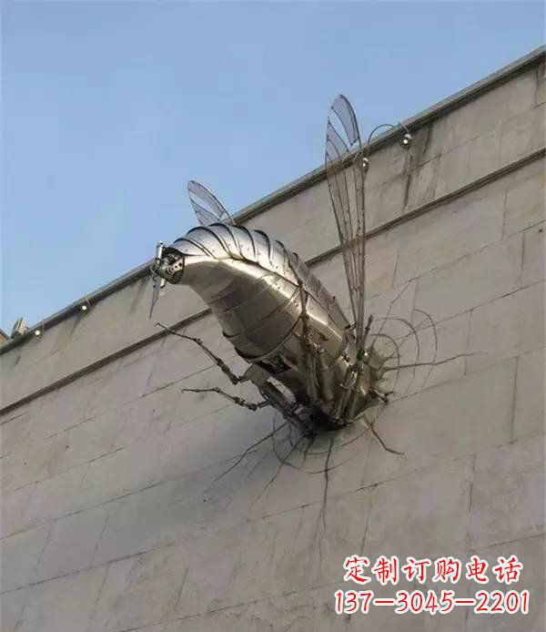 益阳美丽的不锈钢无头动物雕塑