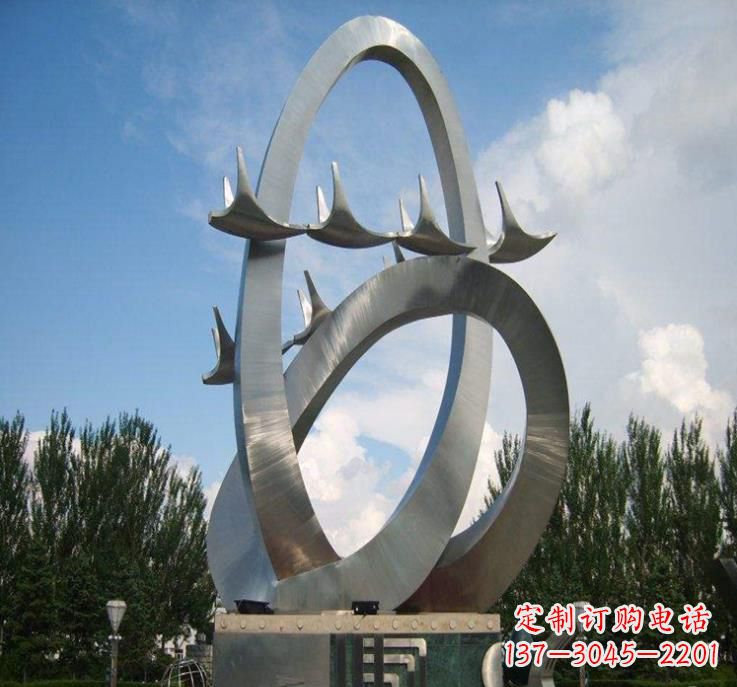 益阳大雁飞翔——不锈钢现代大雁雕塑