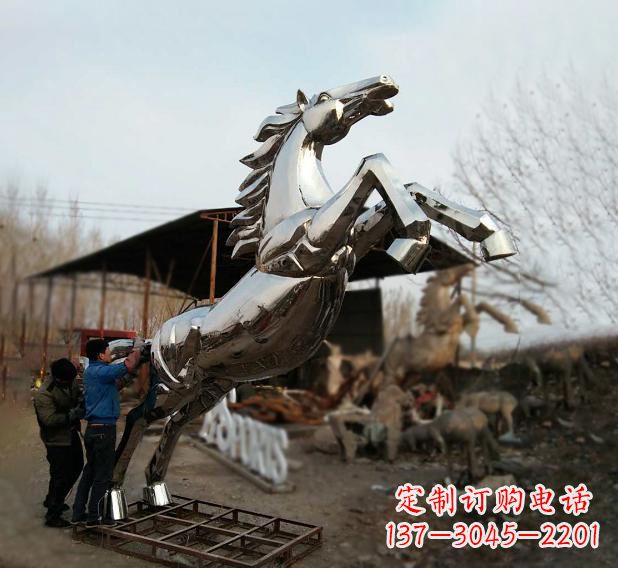 益阳不锈钢现代动物马雕塑