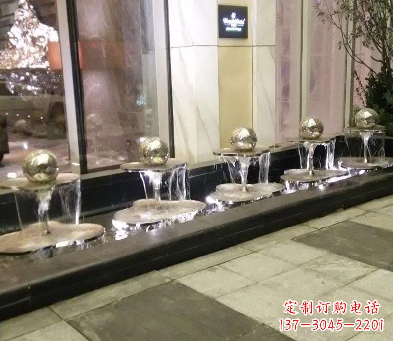 益阳不锈钢小喷泉雕塑——美化环境的艺术