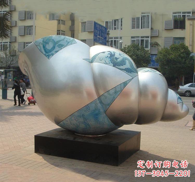 益阳不锈钢海螺雕塑——给小区增添美的魅力
