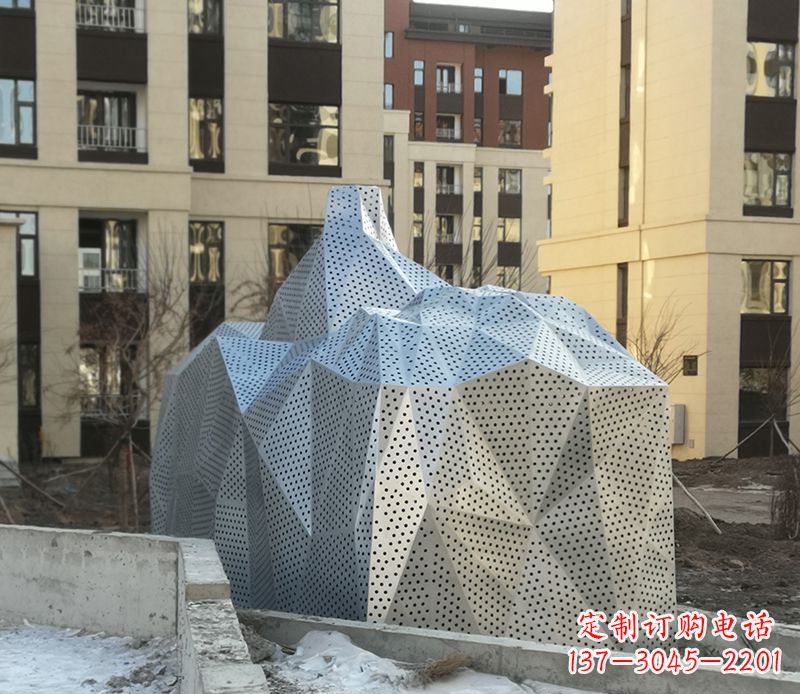 益阳不锈钢小区假山雕塑雕塑点缀小区美景