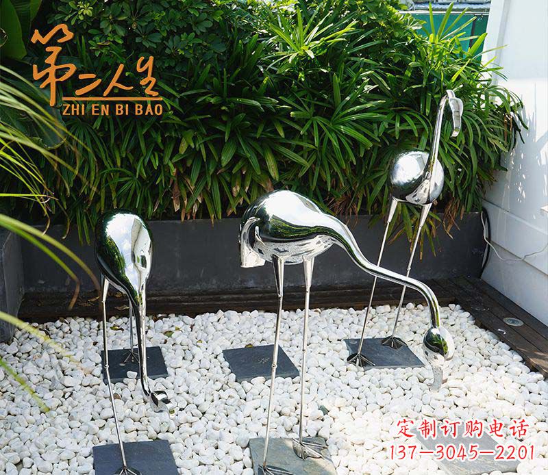 益阳不锈钢仙鹤雕塑象征着吉祥和美景