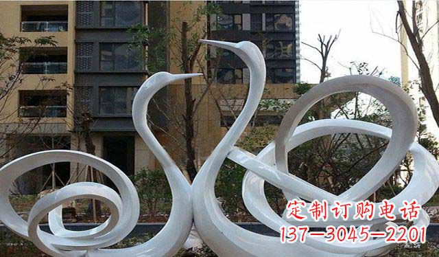 益阳不锈钢小区美丽的天鹅雕塑