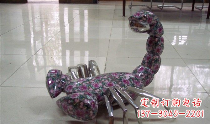 益阳不锈钢蝎子雕塑精美的装饰品