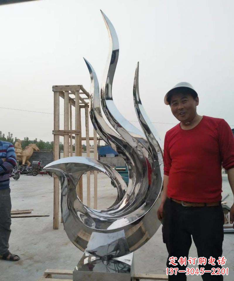 益阳不锈钢艺术之美——凤凰雕塑