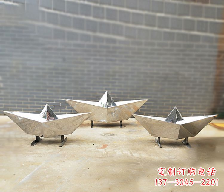 益阳不锈钢元宝雕塑精致的艺术品