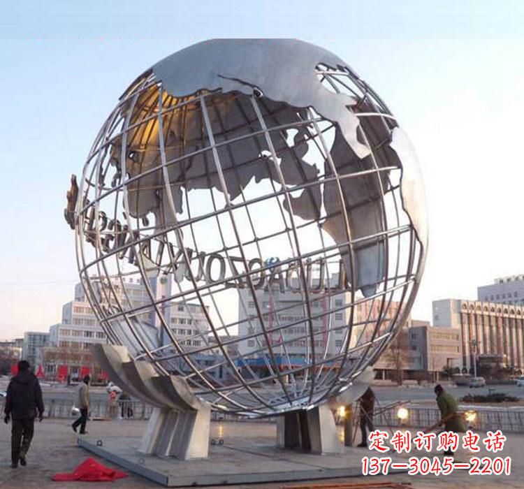 益阳不锈钢地球仪雕塑一座充满美丽与灵性的艺术品