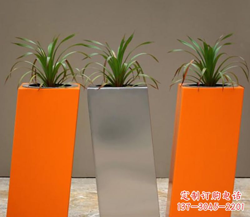 益阳不锈钢花盆雕塑一种全新的视觉体验