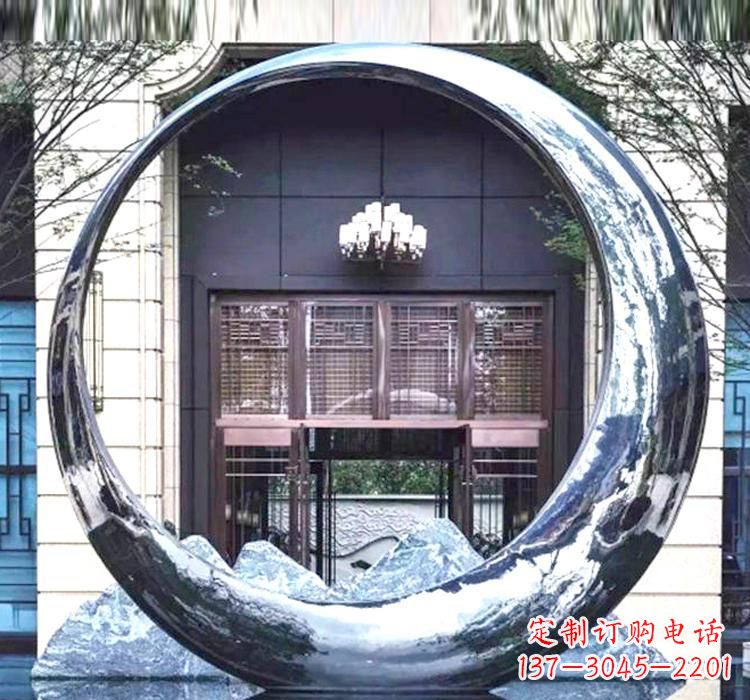 益阳精美的不锈钢圆环雕塑