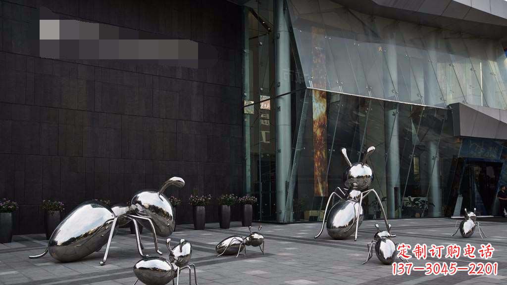 益阳不锈钢蚂蚁雕塑——美化步行街