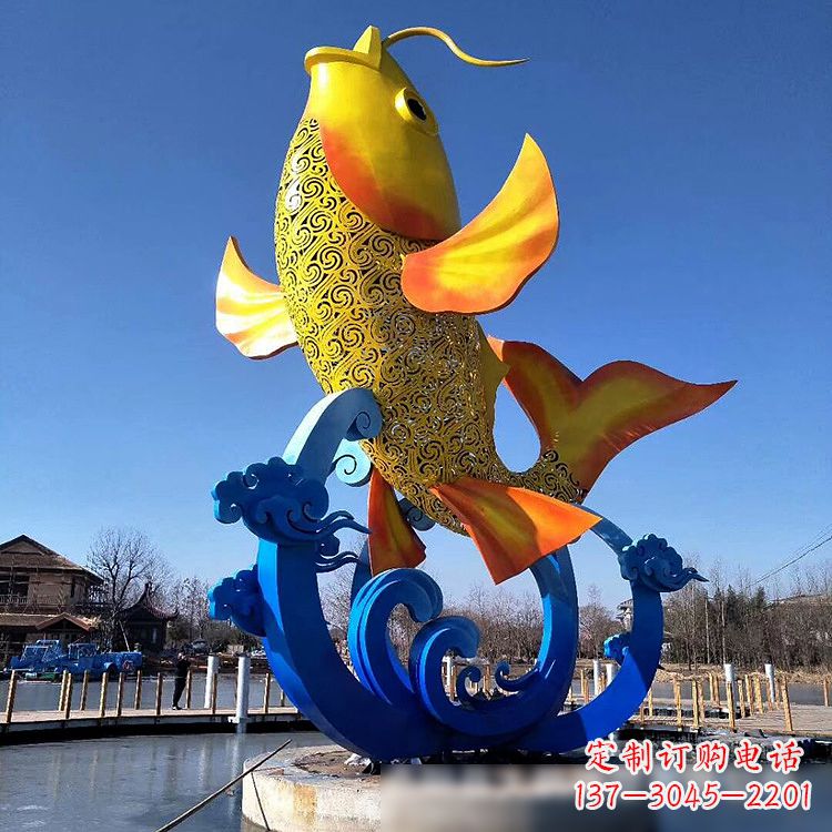 益阳不锈钢鱼跃喷泉雕塑色彩斑斓的水景美景