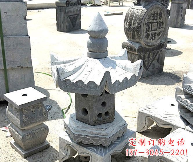 益阳美丽的草坪大理石雕塑石灯