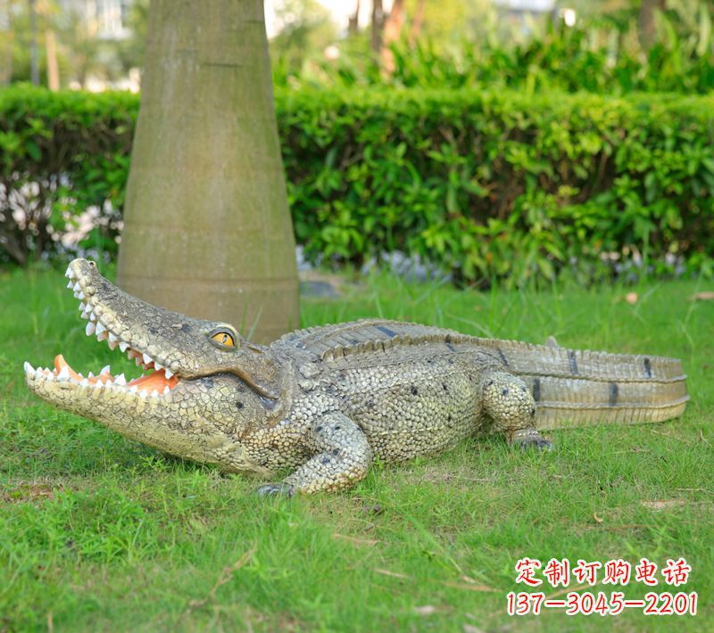 益阳玻璃钢动物雕塑