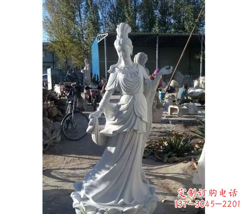 益阳传奇女神嫦娥的雕塑