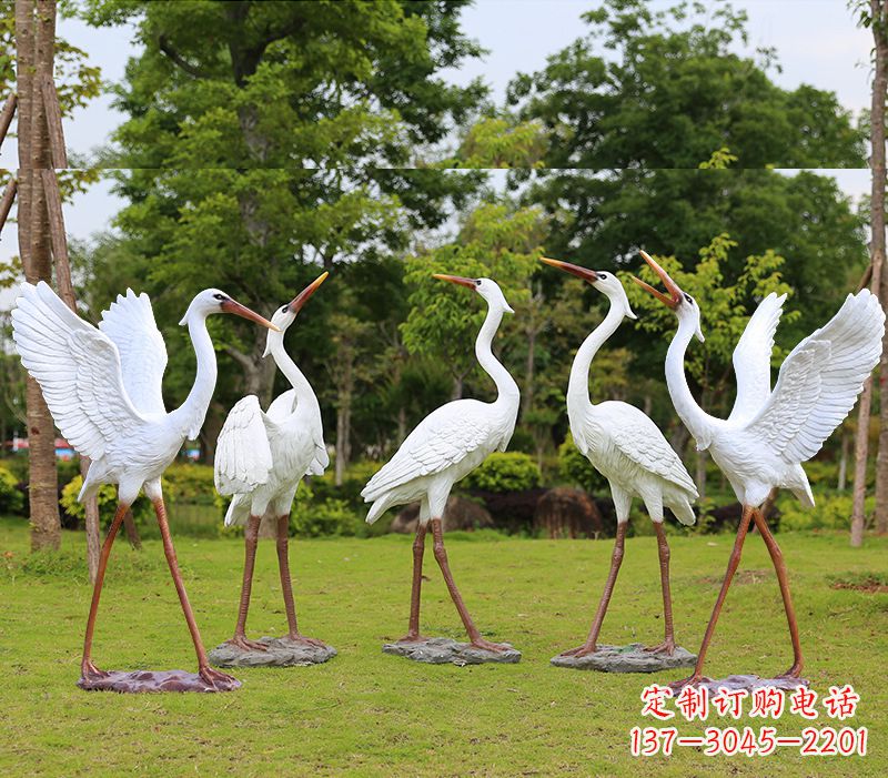 益阳精美仙鹤雕塑——玻璃钢材质的绝美佳作
